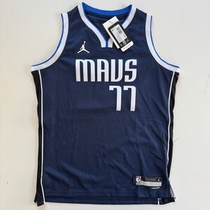 NEW Luka Doncic Dallas Mavericks Mavs Nike Swingman Statement Jersey NBA Youth L